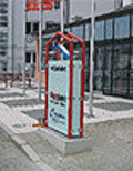 Bild: Schilderanlagen
